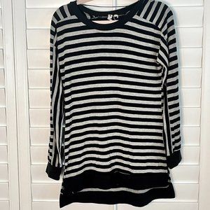 Gently Used Long Top